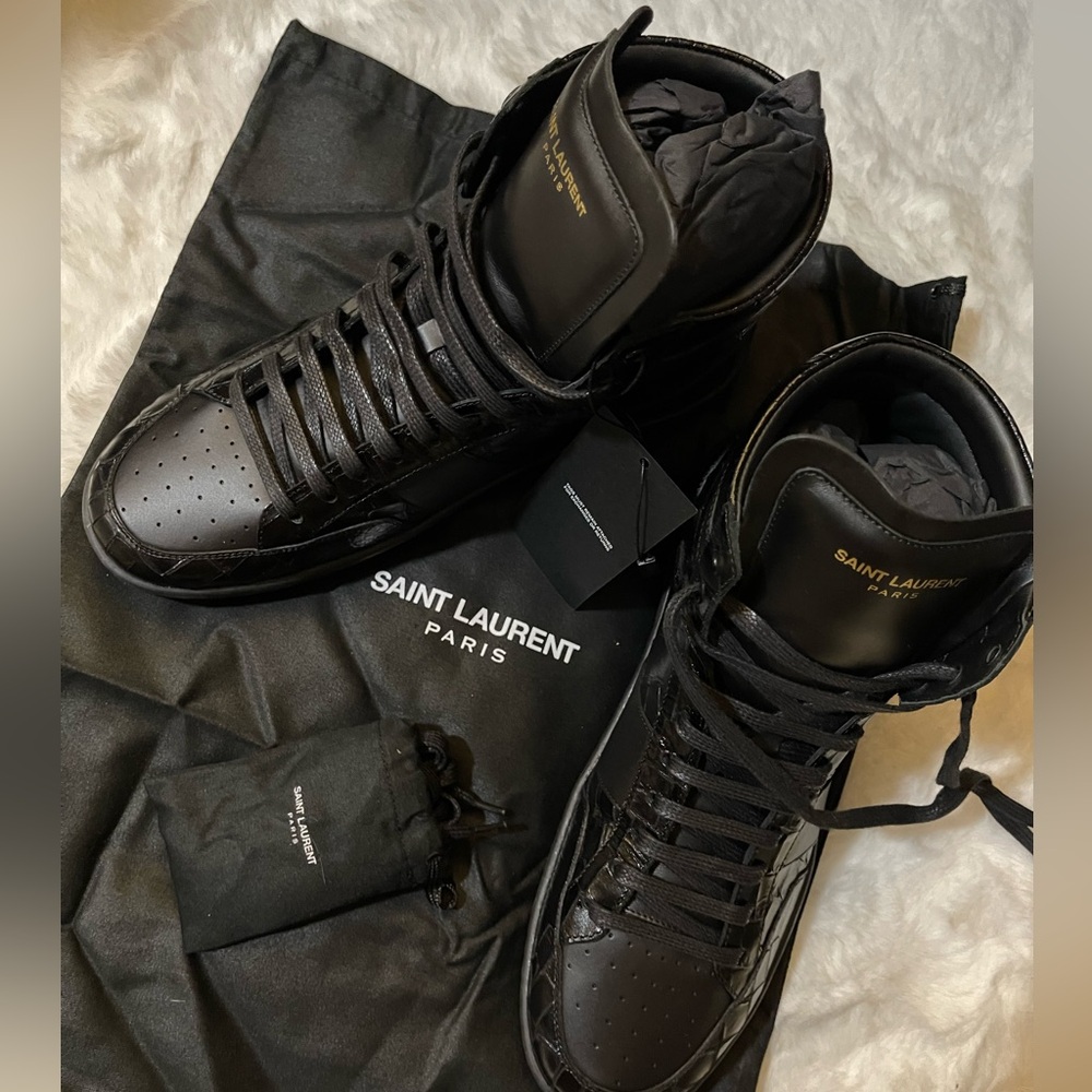 YSL HIGH TOP SNEAKERS (SIZE 42)